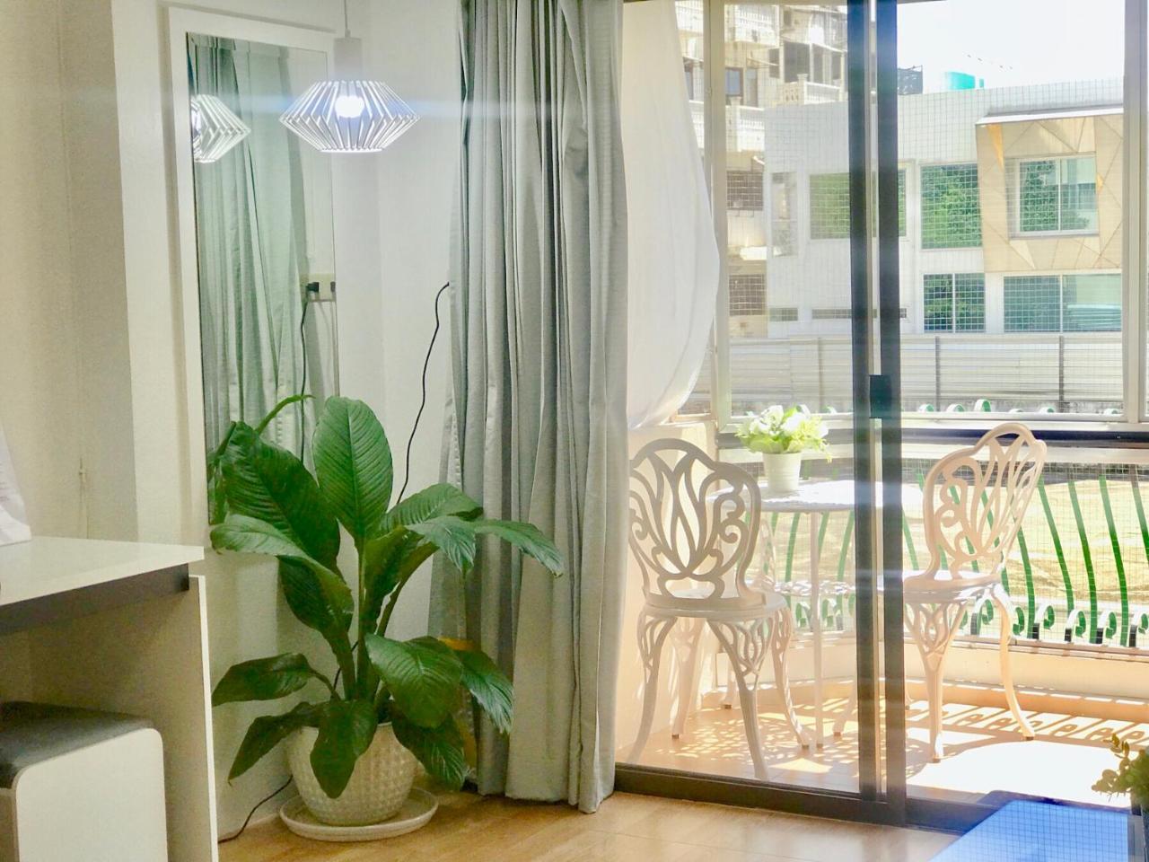 Cozy B At Nimman Studio Room In Condominium Chiang Mai Exterior foto